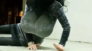 অভদ্র স্বর্ণকেশী বাং ...
