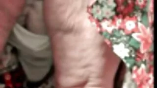জনসমক্ষে গ্রুপ সেক্স ...